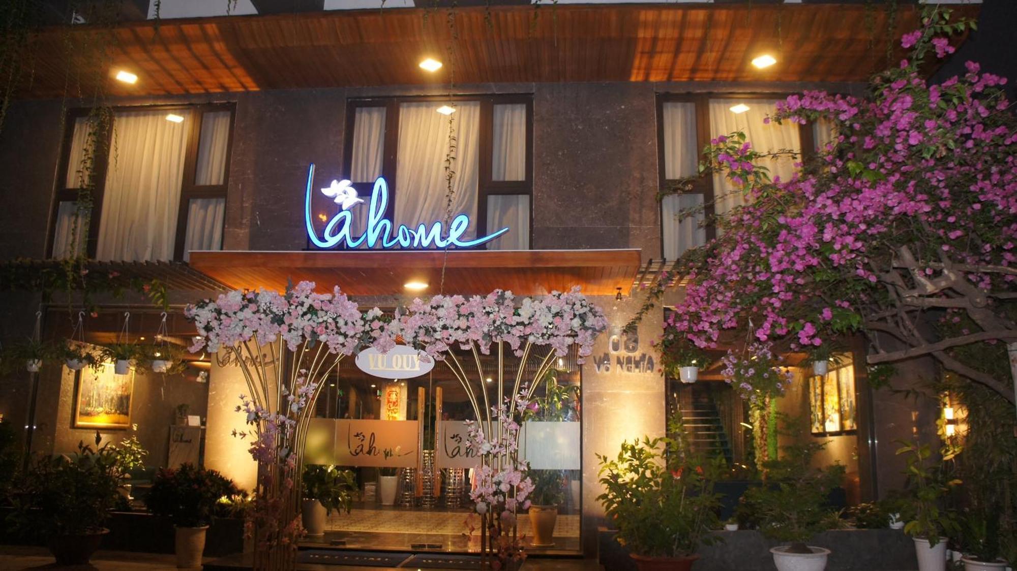 Lahome Boutique Villa And Apartment Da Nang Bagian luar foto